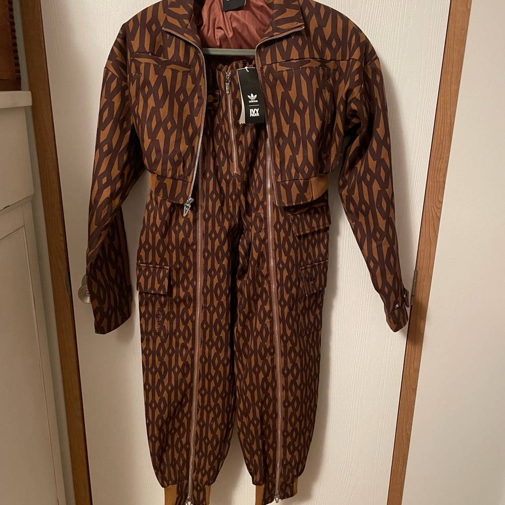 Adidas x IVY PARK Set Wild Brown "Ivy Park" Jacket & Zipper Pants RARE SOLD OUT - Picture 1 of 16